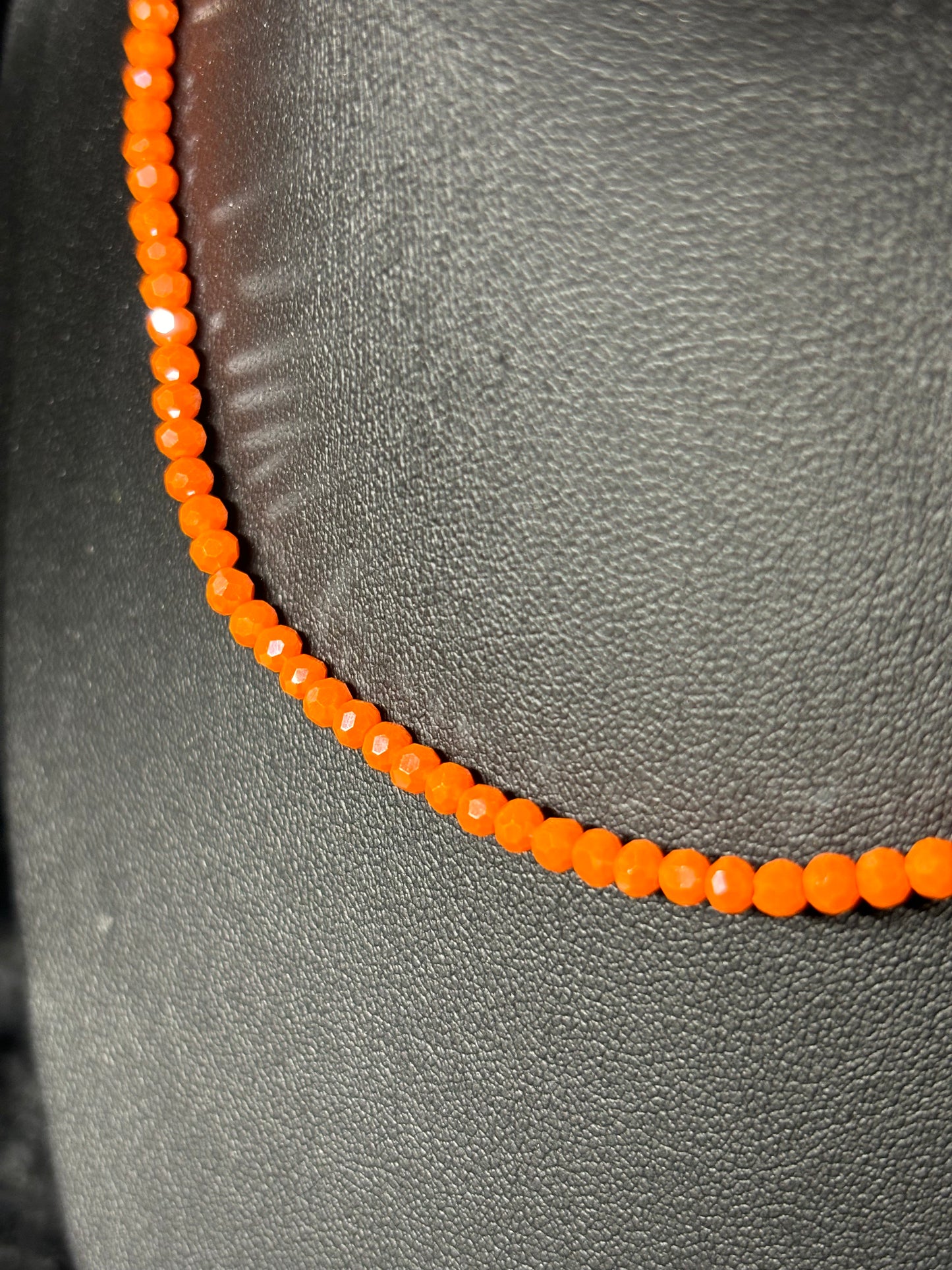 Collier fantaisie orange