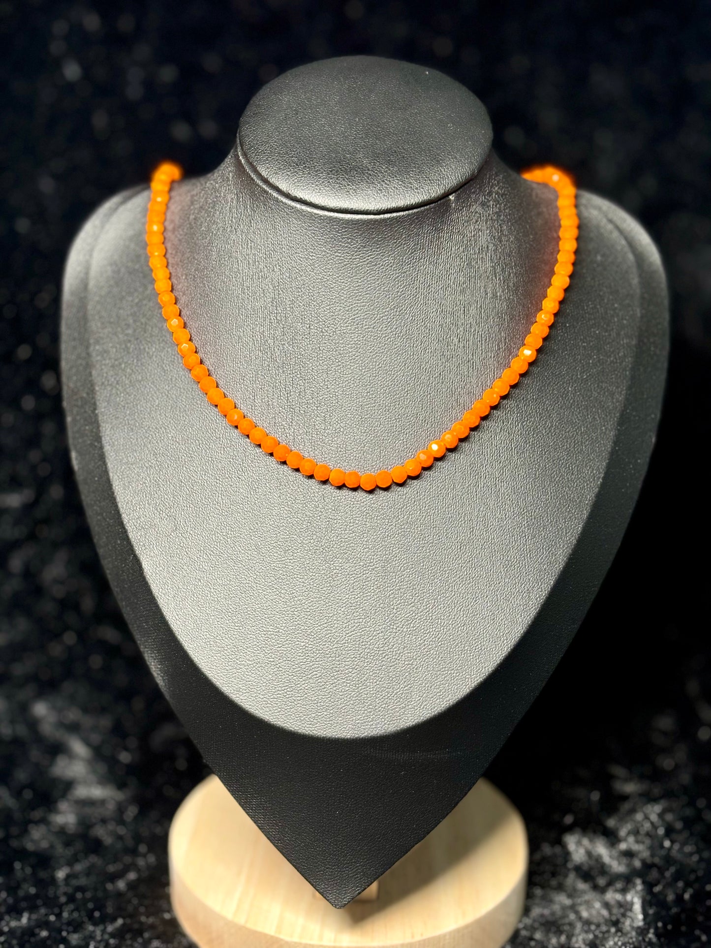 Collier fantaisie orange opaque